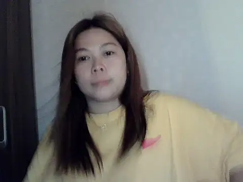 mimi15 online show from July 18, 2026, 11:52 pm