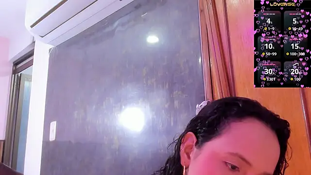 dalia roses online show from May 22, 2026, 11:54 pm