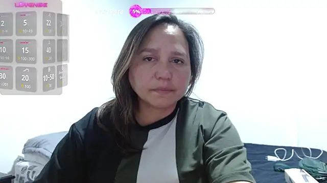 Snapshot of haashkyo chatting on October 30, 2025, 5:35 pm haashkyo online show from October 30, 2025, 5:35 pm