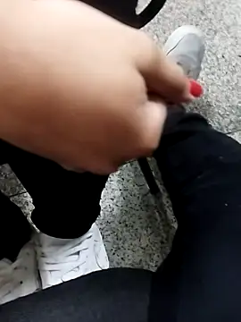 Snapshot of PIROCAO20 chatting on October 10, 2025, 12:42 am PIROCAO20 online show from October 10, 2025, 12:42 am