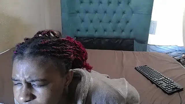 EbonyEssence online show from June 14, 2026, 12:51 pm