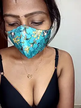 Tamil kavinila online show from November 23, 2025, 10:48 am