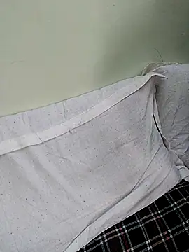 Kavya Rathore online show from October 24, 2025, 6:10 am