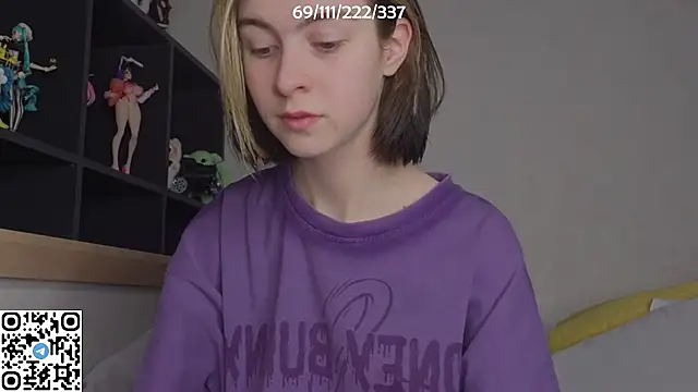 Snapshot of bertamimi chatting on October 30, 2025, 6:30 pm bertamimi online show from October 30, 2025, 6:30 pm