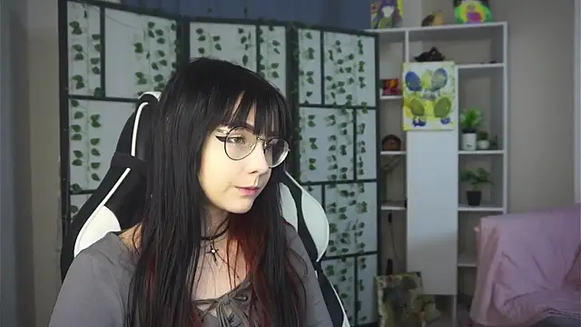 BereniceBattersby online show from October 2, 2025, 8:27 pm