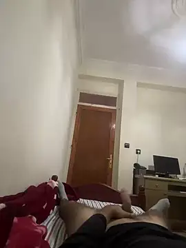 Snapshot of amnnnnnnnnnnn chatting on October 21, 2025, 9:54 am amnnnnnnnnnnn online show from October 21, 2025, 9:54 am