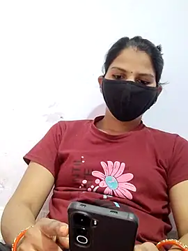 poojam93 online show from November 27, 2025, 1:51 am