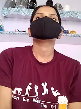 poojam93 online show from December 3, 2025, 2:41 am