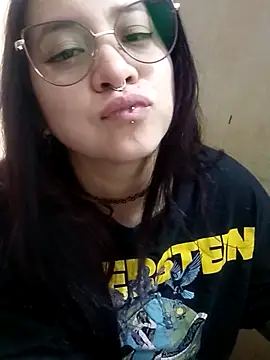 Snapshot of Katimor95 chatting on September 12, 2025, 12:49 pm Katimor95 online show from September 12, 2025, 12:49 pm