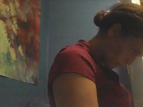 sarahkat86 online show from October 8, 2025, 12:30 am