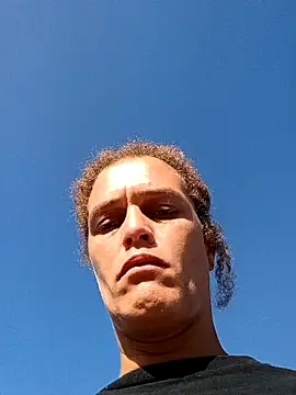 sarahkat86 online show from December 22, 2025, 2:03 pm