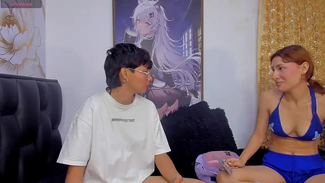 Snapshot of michell__petit_ chatting on November 7, 2025, 8:53 pm michell petit online show from November 7, 2025, 8:53 pm