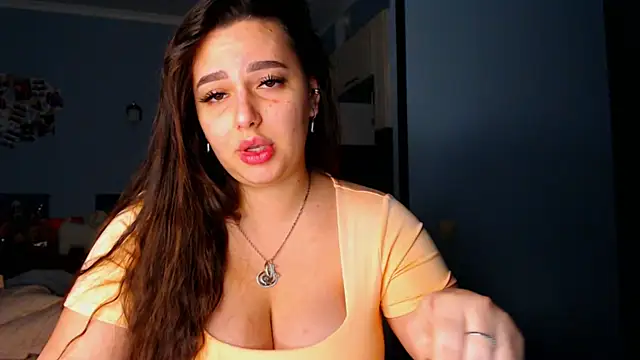 NikiWhite online show from September 28, 2025, 7:30 pm