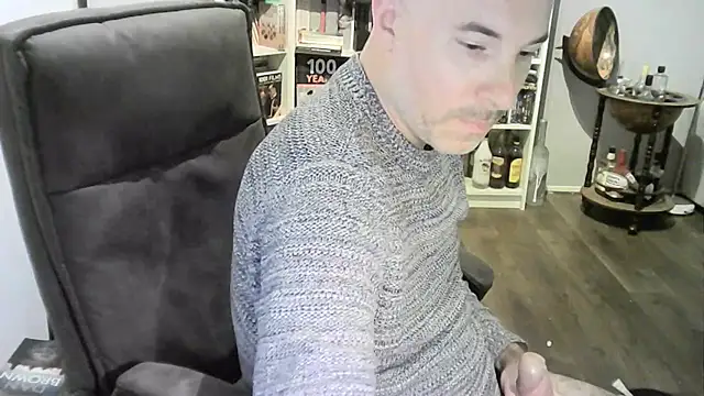 Chrisprngr online show from May 10, 2026, 12:32 pm