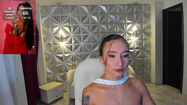 Snapshot of hellen_tease chatting on June 9, 2026, 1:01 pm hellen tease online show from June 9, 2026, 1:01 pm