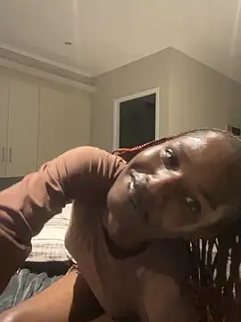 Trans fairy online show from February 20, 2026, 5:24 pm