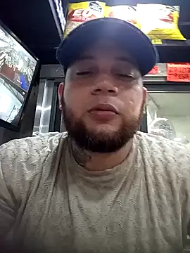 Catire10  online show from October 4, 2025, 8:18 pm