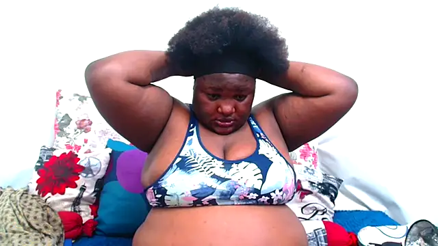 Snapshot of ChubbyBoobsxxx chatting on October 3, 2025, 5:59 am ChubbyBoobsxxx online show from October 3, 2025, 5:59 am