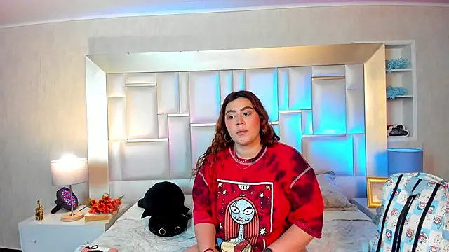 Snapshot of AdelaTaylor chatting on October 30, 2025, 11:33 am AdelaTaylor online show from October 30, 2025, 11:33 am