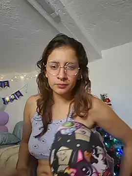 aytanna torrez online show from December 4, 2025, 1:09 pm