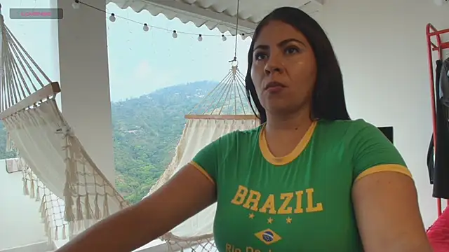 samanthahut1 online show from January 31, 2026, 8:07 pm