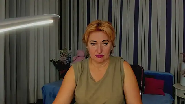 MilanaAlvis online show from October 13, 2025, 6:13 am