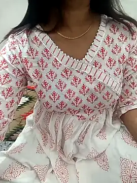 soni yhakur online show from April 9, 2026, 11:48 am