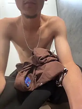 Nonoawm online show from March 23, 2026, 2:10 pm