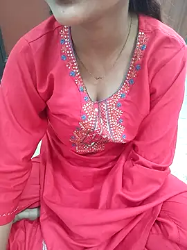 Snapshot of Neha_Tyagi chatting on September 22, 2025, 4:58 am Neha Tyagi online show from September 22, 2025, 4:58 am