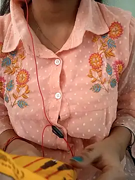 Snapshot of Neha_Tyagi chatting on October 13, 2025, 4:56 am Neha Tyagi online show from October 13, 2025, 4:56 am