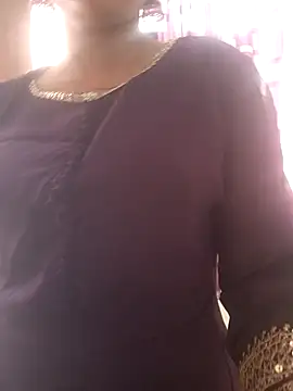 Snapshot of Neha_Tyagi chatting on October 19, 2025, 8:48 am Neha Tyagi online show from October 19, 2025, 8:48 am