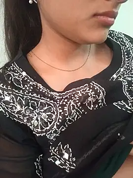 Snapshot of Neha_Tyagi chatting on October 29, 2025, 5:20 am Neha Tyagi online show from October 29, 2025, 5:20 am