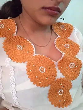 Snapshot of Neha_Tyagi chatting on November 2, 2025, 5:21 am Neha Tyagi online show from November 2, 2025, 5:21 am