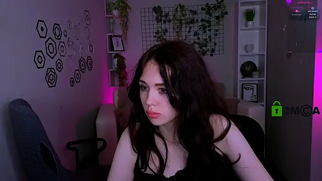 Snapshot of riley_sanders chatting on May 9, 2026, 8:14 pm riley sanders online show from May 9, 2026, 8:14 pm