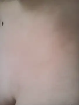 LINA-DALOUA online show from November 30, 2025, 1:04 pm