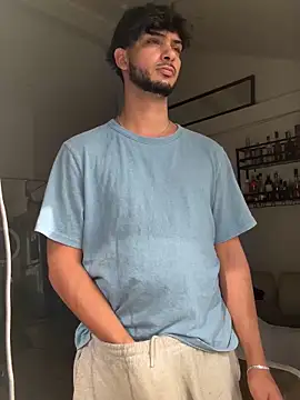 Snapshot of Gipsyboysteve chatting on September 29, 2025, 1:27 pm Gipsyboysteve online show from September 29, 2025, 1:27 pm