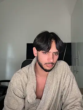 Snapshot of Gipsyboysteve chatting on October 1, 2025, 2:45 pm Gipsyboysteve online show from October 1, 2025, 2:45 pm