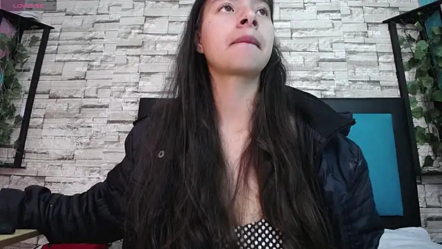 maily can online show from September 13, 2025, 12:38 pm