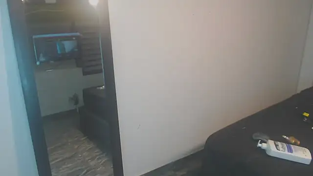 habdiela online show from March 17, 2026, 3:33 am