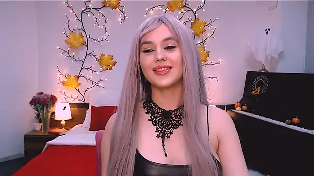 lil angel  online show from October 31, 2025, 7:15 pm