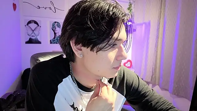 davoxer online show from March 4, 2026, 2:39 am