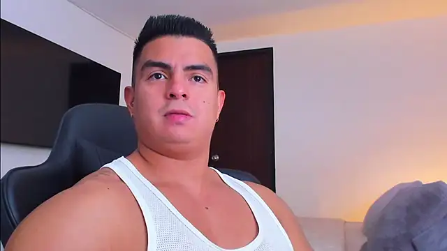 Snapshot of RJBarto chatting on October 8, 2025, 7:33 pm RJBarto online show from October 8, 2025, 7:33 pm