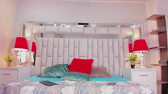 Snapshot of mia_rousse25 chatting on October 4, 2025, 1:09 pm mia rousse25 online show from October 4, 2025, 1:09 pm