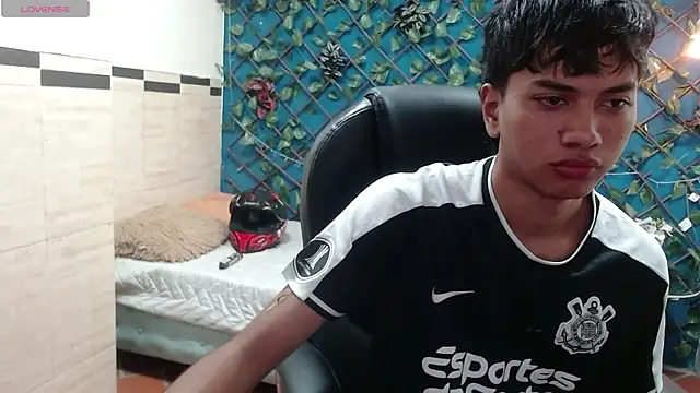 markbowie online show from November 20, 2025, 2:28 pm