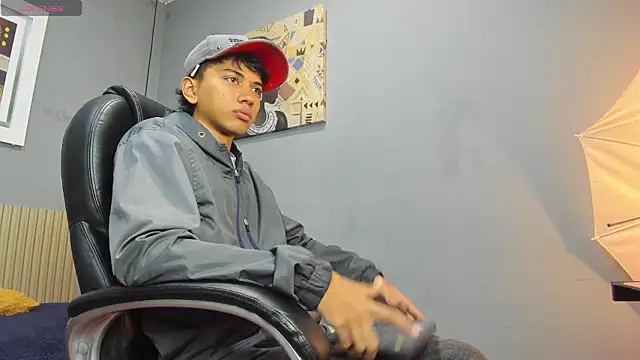 Snapshot of markbowie chatting on February 10, 2026, 1:04 pm markbowie online show from February 10, 2026, 1:04 pm