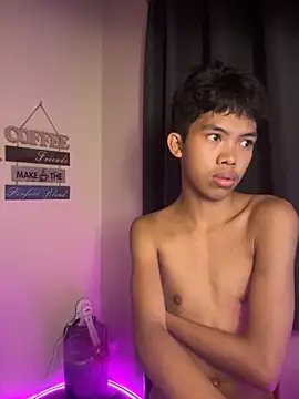 urcumjp online show from October 15, 2025, 5:40 am