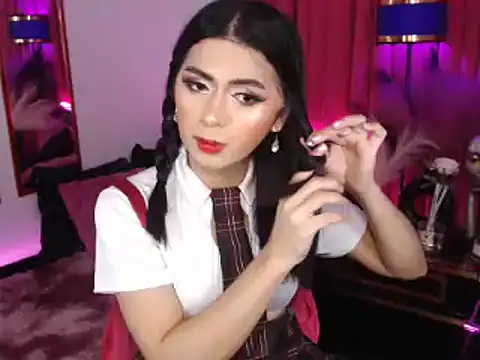 Snapshot of Sailor_mercenary chatting on September 21, 2025, 11:28 pm Sailor mercenary online show from September 21, 2025, 11:28 pm