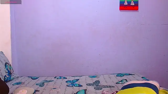 antonella wolfe online show from October 22, 2025, 5:30 am