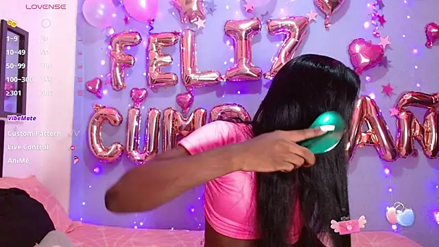 antonella wolfe online show from October 29, 2025, 5:20 am