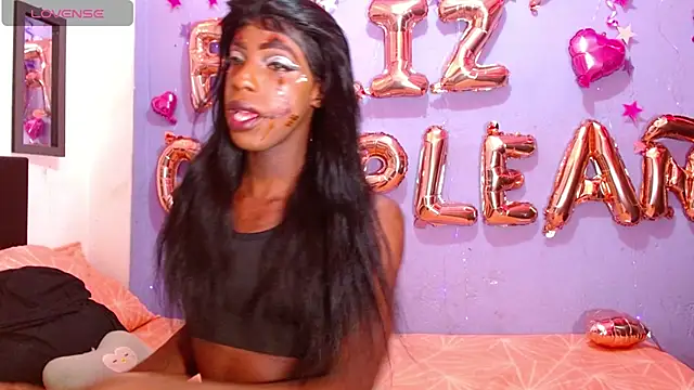 antonella wolfe online show from October 31, 2025, 10:00 pm